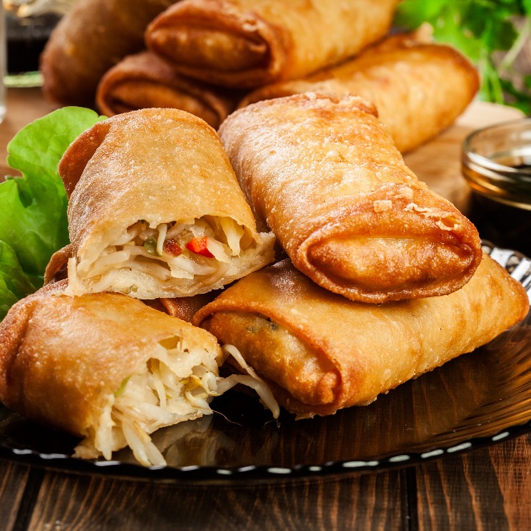 Rollitos de huevo Chinos Caseros tradicionales