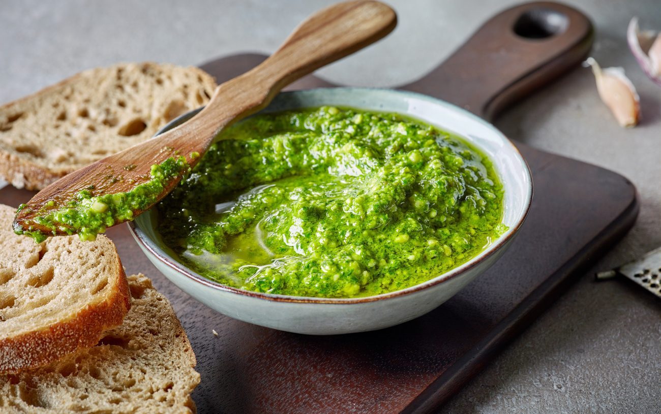 Como hacer paso a paso salsa pesto en casa